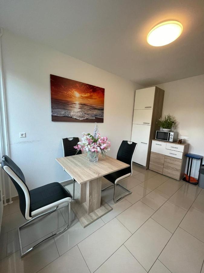 Rose No 4 Apartment Friedrichshafen Exterior photo